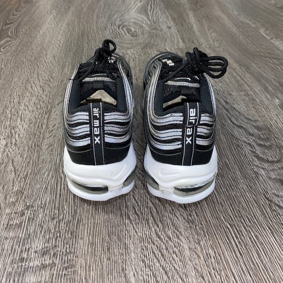 Men\'s Nike Air Max 97 Black White Sneakers Running Shoes 921826-001 Size 8.5 NEW
